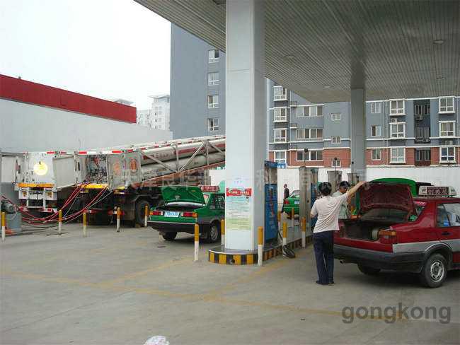 工控嵌入式工控机在加气站的应用(图1)